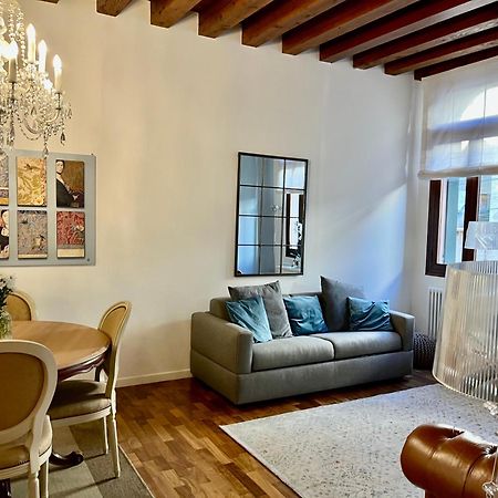 Santa Caterina: Charming Apartment Treviso Bagian luar foto