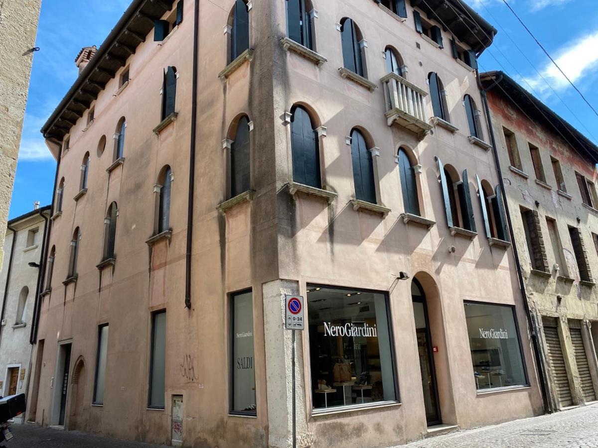 Santa Caterina: Charming Apartment Treviso Bagian luar foto