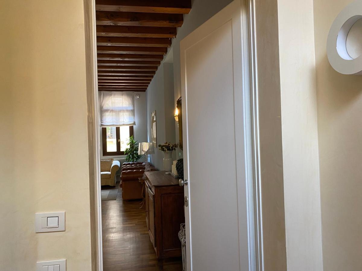 Santa Caterina: Charming Apartment Treviso Bagian luar foto
