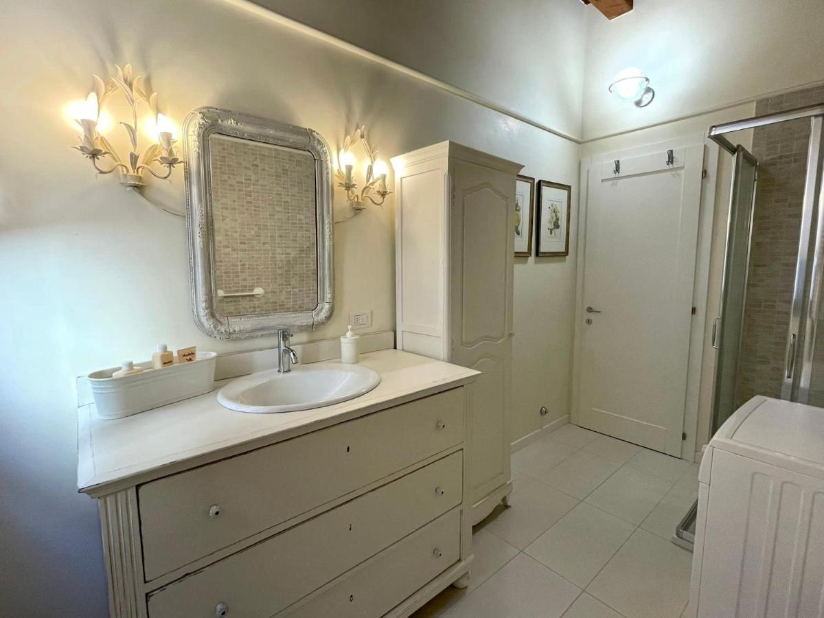 Santa Caterina: Charming Apartment Treviso Bagian luar foto
