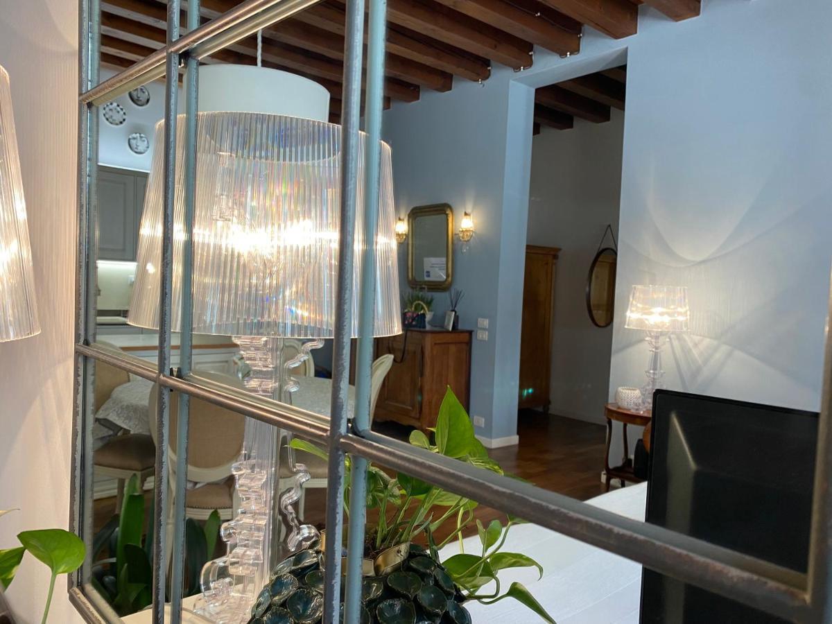 Santa Caterina: Charming Apartment Treviso Bagian luar foto