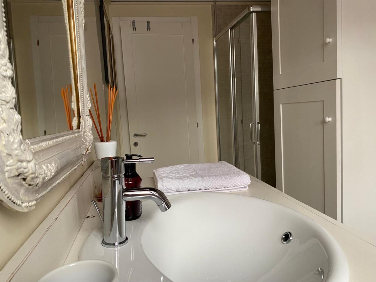Santa Caterina: Charming Apartment Treviso Bagian luar foto