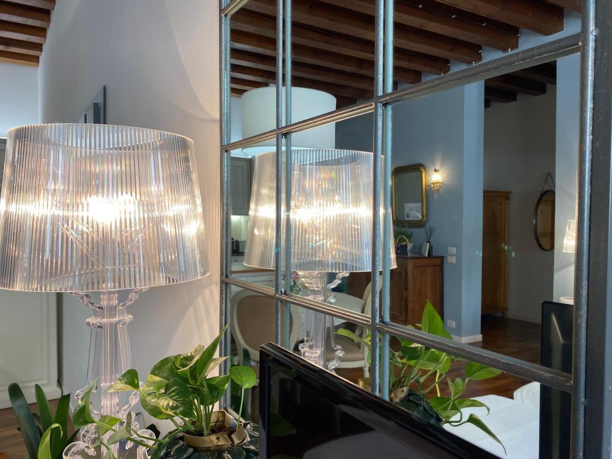 Santa Caterina: Charming Apartment Treviso Bagian luar foto