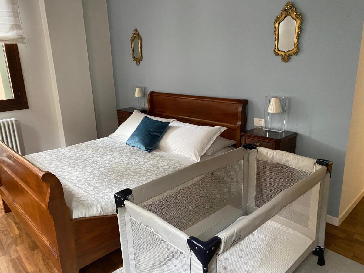 Santa Caterina: Charming Apartment Treviso Bagian luar foto